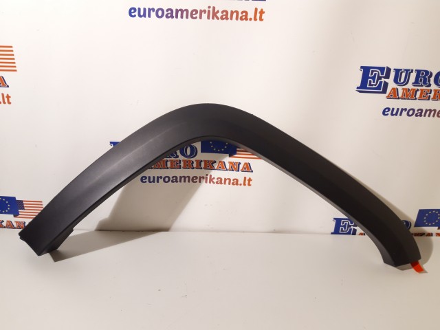 Molding-Wheel Opening Flare (right)